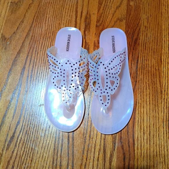 Steve Madden Flip Flops - Picture 2 of 3